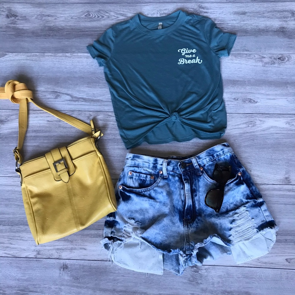 Novelty t-shirt, Ripped Jean Shorts and purse